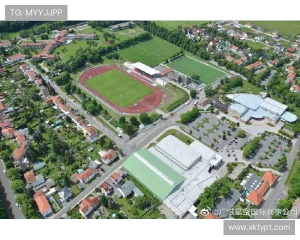 星空足球官网：实时更新足球赛事结果与精彩回放